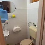 Beach Hostel Balatonboglar * Balatonboglar
