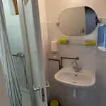 Beach Hostel Balatonboglár *