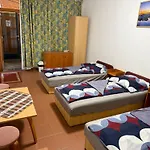 Aparthotel Beach Hostel Balatonboglar *