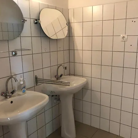 Beach Hostel Balatonboglar * Balatonboglár