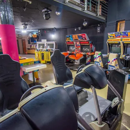 شقة فندقية Beach Hostel Balatonboglar