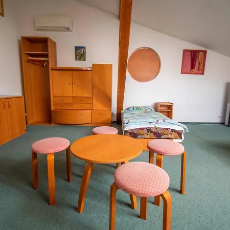 Beach Hostel Balatonboglar