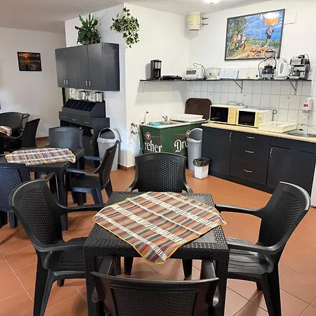 Beach Hostel Balatonboglar Balatonboglár