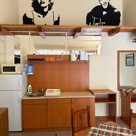 Beach Hostel Balatonboglar Balatonboglár