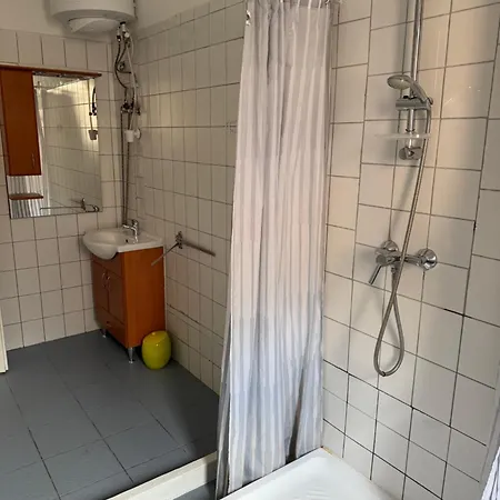 Aparthotel Beach Hostel Balatonboglar *