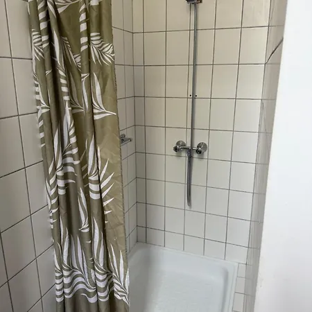 Beach Hostel Balatonboglar 아파트호텔 Balatonboglár