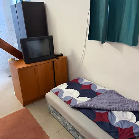 מלון דירות Beach Hostel Balatonboglar Balatonboglár