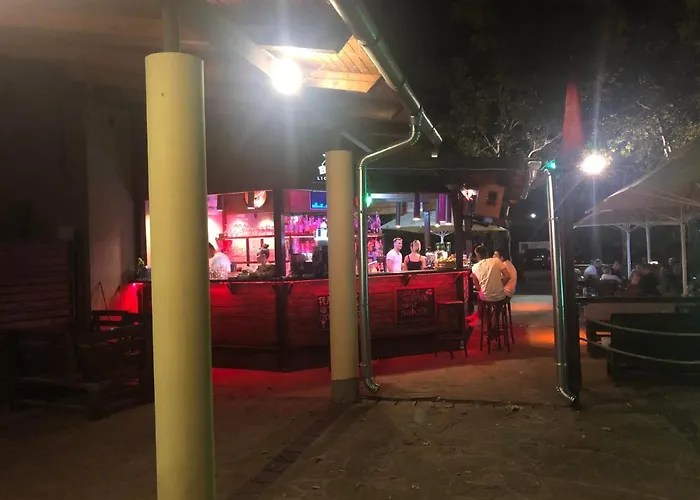 Апарт-отель Beach Hostel Balatonboglar