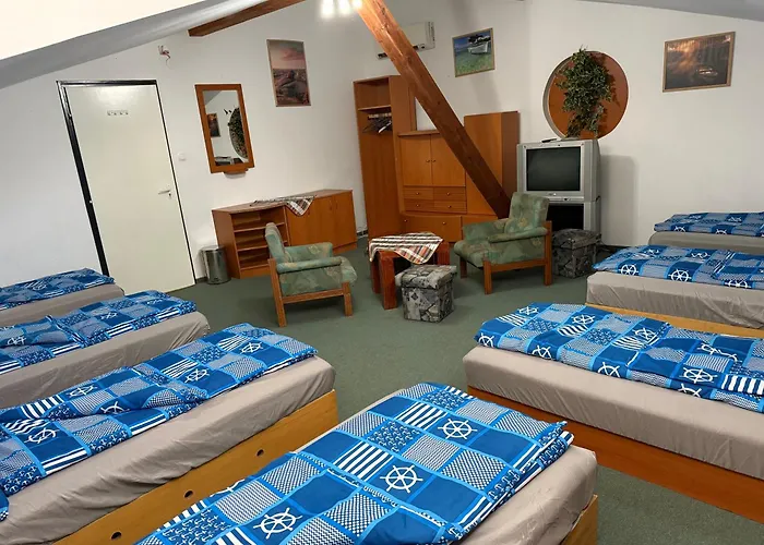 Апарт-отель Beach Hostel Balatonboglar