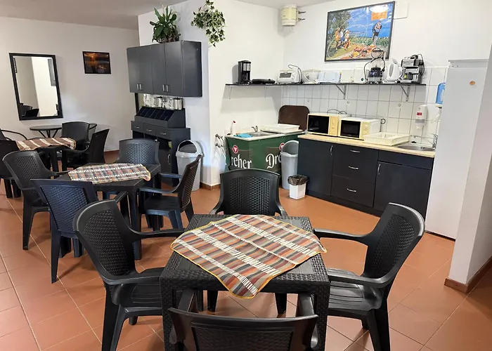 Beach Hostel Balatonboglar Балатонбоглар