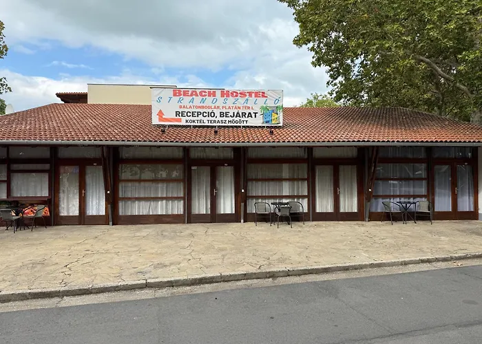 Beach Hostel Balatonboglar *